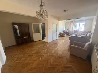 Akçakoca Özyuvamda Merkezi Konumda Geniş 2+1 Satılık Daire