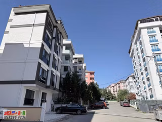 Cumhurıyet Mah. Adnan Kahveciye Yürüme Mesafesınde Sıfır 1+1