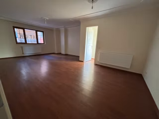 Yaylacıkta Merkezi Konumda Kiralık 2+1 Daire 105m²