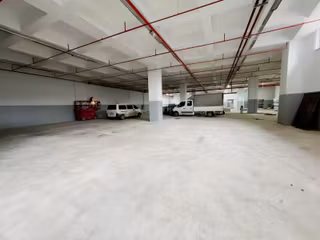 Sancaktepe'de Kiralık 1.700 M2 Düz Girişli Fabrika& Depo