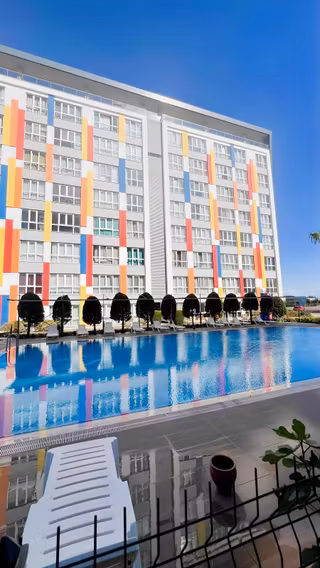 Studio Lego Evleri'nde Satılık 1+1 Çift Cephe Köşe Daire