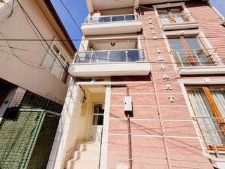 Asayra Dan Kuruçeşme Merkez De 2+1satılık Arakat
