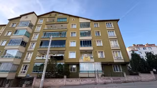 Hastane Üzeri 3+1 Ara Kat Kiralık Daire