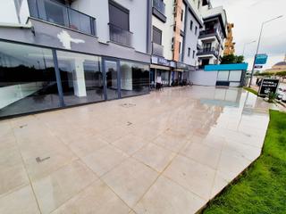 Konyaaltı Pınarbaşında Cadde Üzeri Kiralık İşyeri