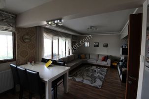 Polat Caddesinde Deniz Manzaralı Eşyalı Doğalgazlı 3+1