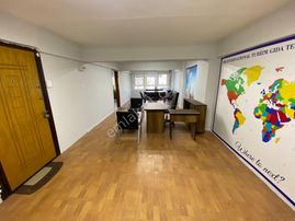 Turyap'tan Fatih Vatan Caddesi Aksaray Metro Durağı Karşısında Kiralık Ofis