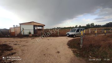 Karlıköy'de Asfalt Üzeri 711 M² Den Son 3 Parsel Etrafı Çevrili