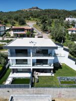 Eu Gayrimenkulden Balıkesir Edremit Güre'de Deniz Manzaralı Müstakil Havuzlu 3+2 Villa