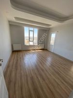 Sırrın Karşıyakada Kiralık 2+1