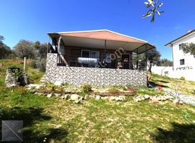 Menderes Akçaköy Satılık 790m² İçinde 2+1 Hazır Evi Olan Bahçe