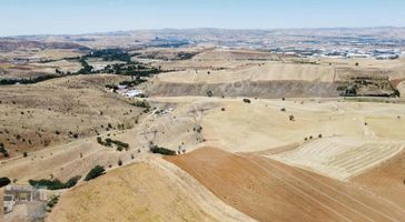 **akyurt Çınar Da Fabrikalara Yakın Bulunmaz Fırsat Tarla**