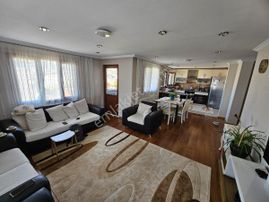 Turyapdan Emek Mahallesinde 223 M2 Arsa İçinde Satılık 4 Kat