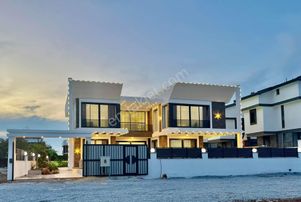 Didimde Lüks Kaliteli Ve Modern Villa