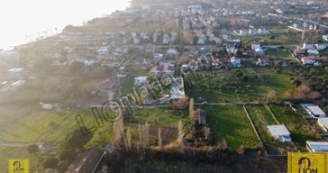 Erdek Yukarıyapıcı Mahallesi Düzler Mevkiinde Denize Yakın Yola Cephe 1748m² Satılık Tarla