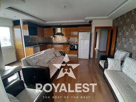 Royalest'ten Pınar'da,teraslı Büyük Kapalı Mutfak Cadde Üstü 3+1