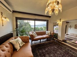 Balıkesir Ayvalık Camlık Ta Satılık Muhtesem Mustakil Ev