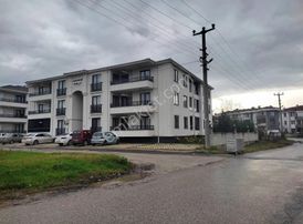 Akyazı Nur Emlaktan Fatih M.h 135 M2 Daire 3+1 Oda Orta Kat Acel