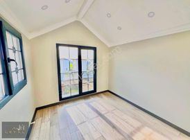 ⫷꧁ Leyal Grup꧂⫸resmi Havuzlu!.iskanlı Tam Mütakil Teraslı Yazlık