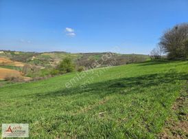 Kandıra Mülküşehsuvar'da 2232 M2 Çapı Düzgün Yola Yakın Tarla