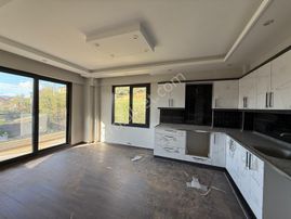 Stop’tan Ortaca Çaylı’da *havuzlu Sitede* 1+1 Satılık Daire