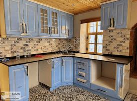 Altın Emlaktan Çarşı Merkezde Satılık Tarih Kokulu Konak