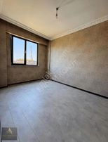 Meram Alpaslan Mah. 4+1 Ara Kat Satılık Daire