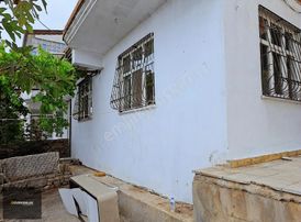 İznik Boyalıca Beldesinde Satılık Göl Manzaralı Müstakil Ev.