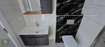 Atakumda Geniş Kullanımlı En Üstün Bir Alti 1+1 Daire