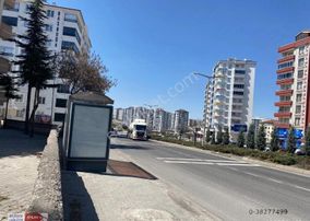 Cevherdudayev Mah. 'de İçinde Kiracısı Hazır Acil Satılık 3+1