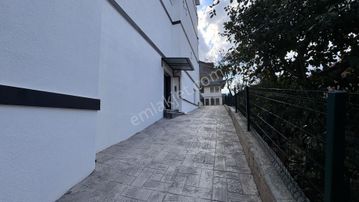 Başiskele Fatih Mah.sıfır Satılık 3 Numaralı 2+1 Bahçe Dubleks