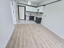 Eskişehir Tepebaşı Esentepe Mh Amerıkan Mutfaklı 1+1 K