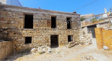 Uzay Emlaktan Çanakkale Ayvacık Ahmetçe Köyünde Taş Ev