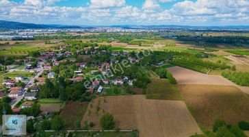 Köy İçi İmarlı| Resmi Yolu Olan| Şekli Düzgün Arsa