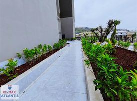 Sıfır Lüks Ve Manzaralı Yüzme Havuzlu Önü Açık Ferah 2+1 Daire