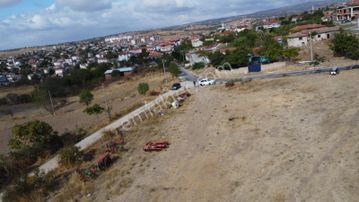 Kırklareli Merkez Üsküp Beldesinde Satılık Muhteşem Arsalar