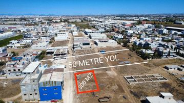 Mobilyacılar Sitesinde Satılık İş Yeri Arsası 300 Metre 50 Metre Yol Üzeri Köşebaşı Satılık Arsa