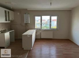 Aşağı Söğütönü Mahallesi Yaşamkentte Satılık 1+1 Köşe Daire