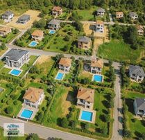 Trıpleks Villa Yapımına Uygun Arsa,klas Arsa