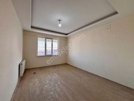 Amazon'dan Abdülhamithan Cami Civarı 3+1 Sıfır Fırsat Daire!!!