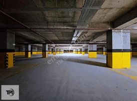 Üniversite Ve Metro Yakını + 2 Yüzme Havuzlu+7/24 Güvenlik