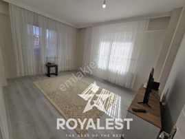 Royalest'ten Hasarsız Geniş Oturumlu Kaçırılmayacak Fırsat 2+1