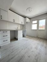 🏡 Muradiye Mahallesi 🏡 ✅1+1 75 M2 5katlının 2 ❇️kapalı Mutfak