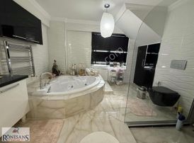 Rönesans Emlak'tan Özenle Yapılmış Sahile Yakın Dubleks