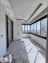 Lüks 3+1 Geniş Daire Şehir Merkezinde.