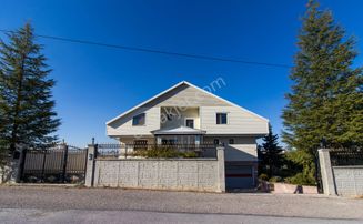 Cb Vizyon’dan Bahçelievler’de 5+2 430m2 Net Satılık Villa