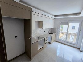 Gazi Mah 2+1 Geniş Yüksek Giriş Daire