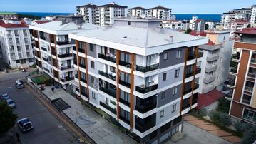 Tramvaya 2.bina Denize Yakın Abone Yapılı 1+1 Daire