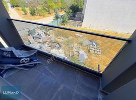 Lummo'dan Bahçeşehir Koleji Yakını Asansörlü 4 Katlı Lüks Villa