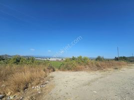 Manavgat Taşağıl Mahallesınde D400 E Sıfır Konumlu Kıralık Tıcarı Arsa