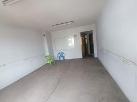 Manisa Salihli Çalışkan Emlaktan Satılık Kupon Büro